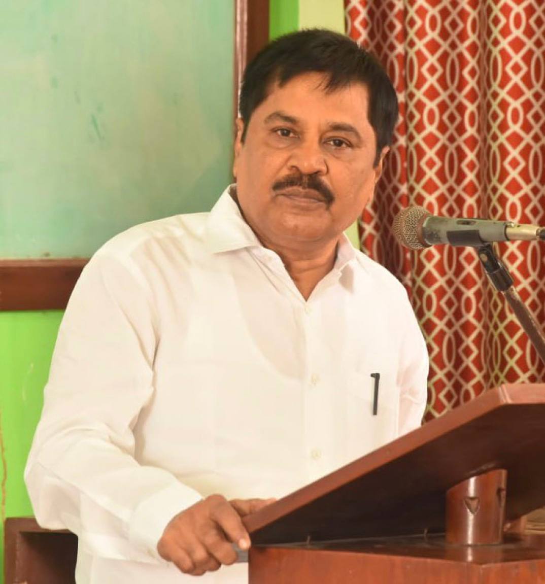 பாஜகவுக்கு தாவும் திமுக முன்னாள் நிர்வாகி கே.எஸ். ராதாகிருஷ்ணன்.. அமித் ஷா முன்னிலையில் இணைய திட்டம்