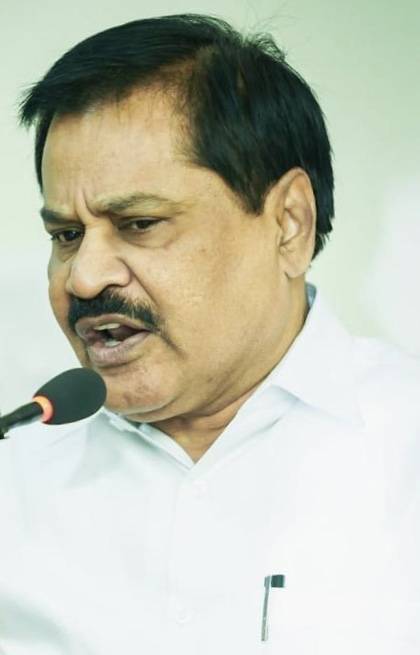 திமுக முன்னாள் நிர்வாகி கே.எஸ்.ராதாகிருஷ்ணன் பாஜகவில் இணைந்தார்...!